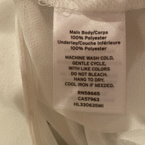 Chelsea28 Women’s White Tank Top With Ruffles Size Small - Picture 5 of 5